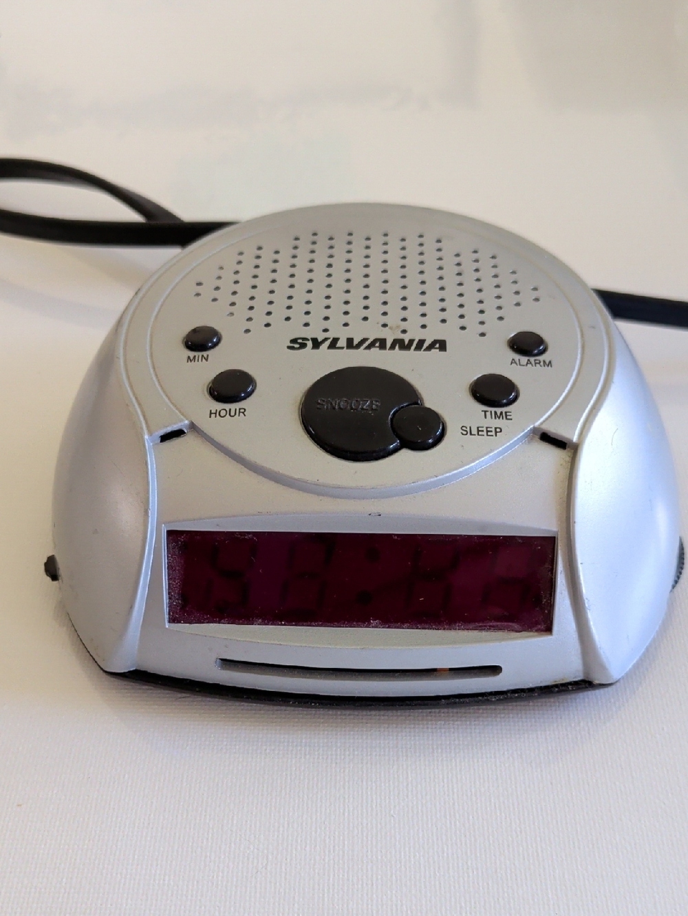 Sylvania Digital Alarm Clock Radio